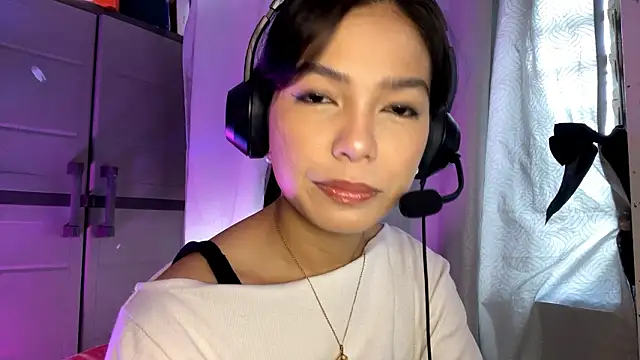 ConstancePorrini online show from 02/24/26, 05:49