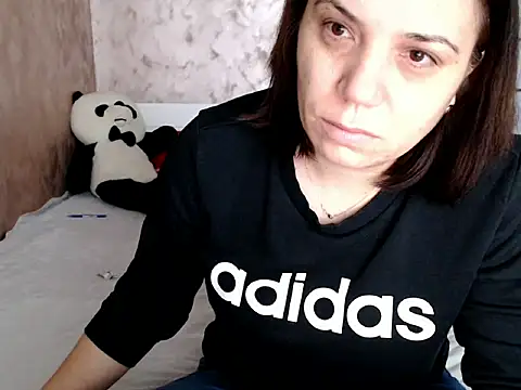 LorraGrey online show from 02/10/26, 06:39