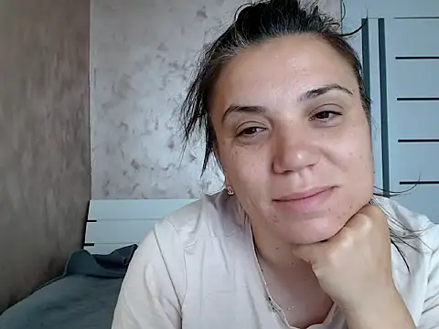 LorraGrey online show from 05/31/26, 03:58