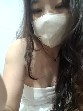 Snapshot of NinaKey chatting on 02/28/26, 04:08 NinaKey online show from 02/28/26, 04:08