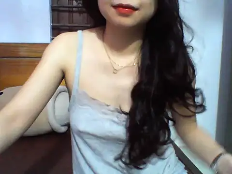 NinaKey online show from 04/17/26, 01:41