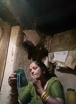 Snapshot of Gudid209896 chatting on 04/06/26, 06:31 Gudid209896 online show from 04/06/26, 06:31