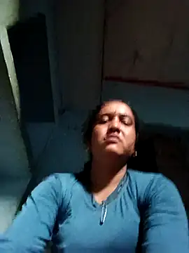 Snapshot of Gudid209896 chatting on 04/23/26, 11:53 Gudid209896 online show from 04/23/26, 11:53