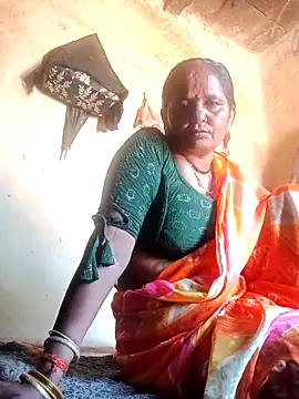 Snapshot of Gudid209896 chatting on 04/24/26, 07:00 Gudid209896 online show from 04/24/26, 07:00