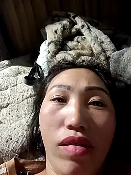 hot-luna- online show from 01/31/26, 11:03