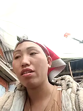 hot-luna- online show from 02/04/26, 07:25