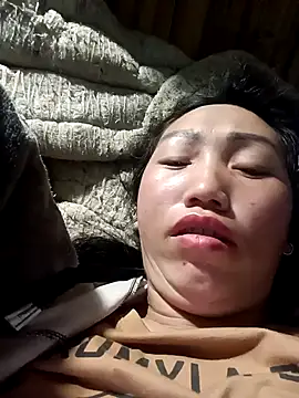 hot-luna- online show from 02/15/26, 10:17