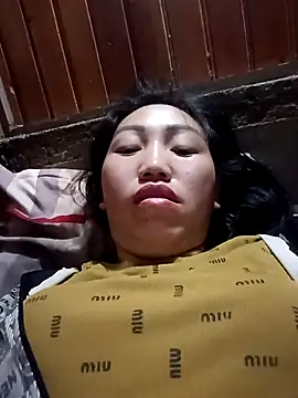 hot-luna- online show from 03/02/26, 09:54