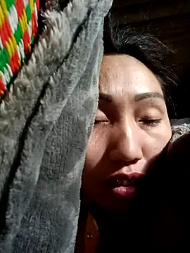 hot-luna- online show from 03/17/26, 01:03