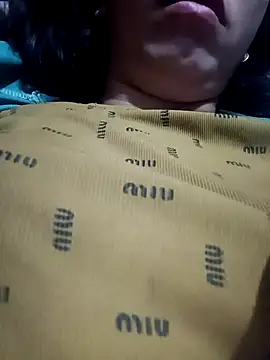 hot-luna- online show from 03/24/26, 06:35