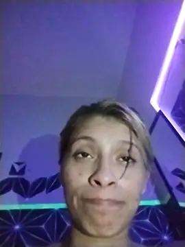 amairany27 online show from 03/04/26, 12:49