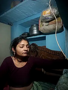 Hotty raghni online show from 02/04/26, 12:38