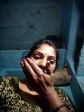 Hotty raghni online show from 02/09/26, 08:46