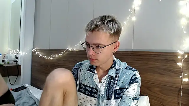 NikiKerryCum online show from 03/01/26, 01:57