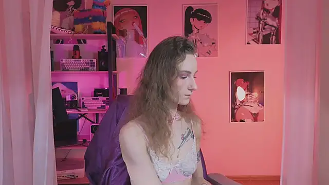 Snapshot of AriaLiko chatting on 03/22/26, 08:23 AriaLiko online show from 03/22/26, 08:23