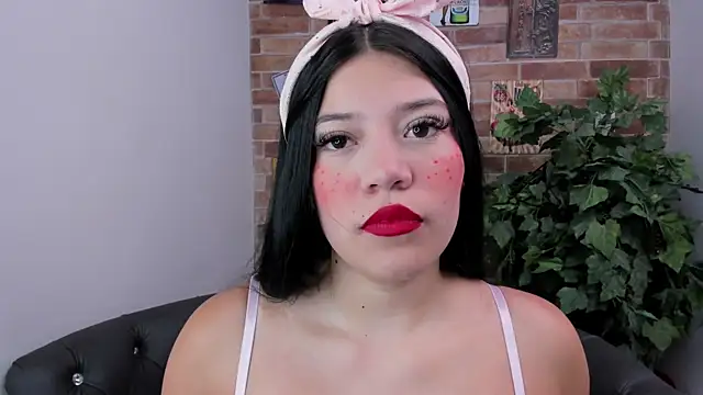 foxy vera online show from 04/13/26, 11:05