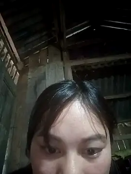 Snapshot of Momo-biki chatting on 02/23/26, 12:52 Momo-biki online show from 02/23/26, 12:52