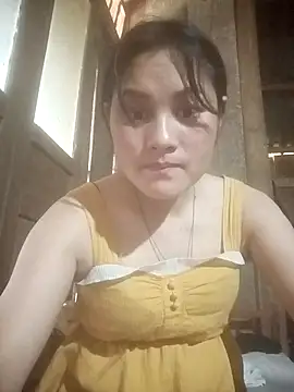 Snapshot of Momo-biki chatting on 04/01/26, 04:57 Momo-biki online show from 04/01/26, 04:57