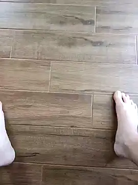 Snapshot of latya111 chatting on 03/09/26, 09:02 latya111 online show from 03/09/26, 09:02