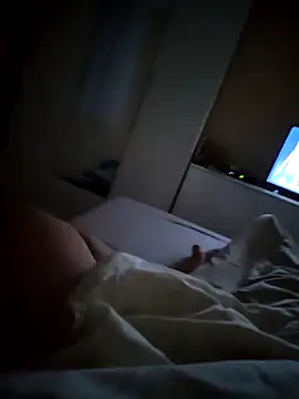 Snapshot of latya111 chatting on 03/19/26, 08:57 latya111 online show from 03/19/26, 08:57