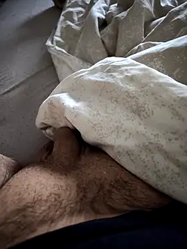 Snapshot of latya111 chatting on 03/23/26, 08:46 latya111 online show from 03/23/26, 08:46