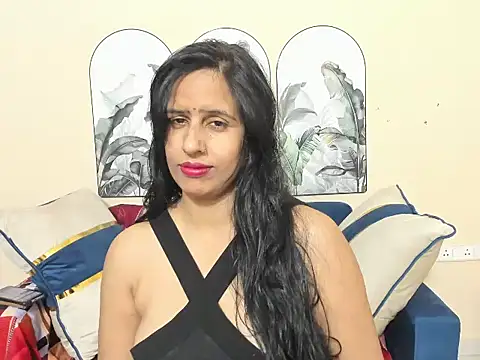 sara conorr online show from 04/01/26, 04:46