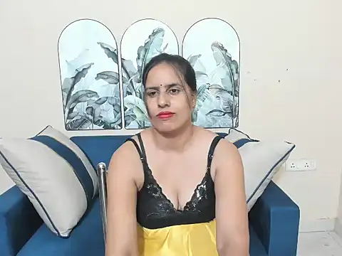 Snapshot of sara_conorr chatting on 06/04/26, 09:48 sara conorr online show from 06/04/26, 09:48