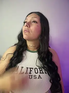 Miia  Taylor online show from 02/03/26, 01:59