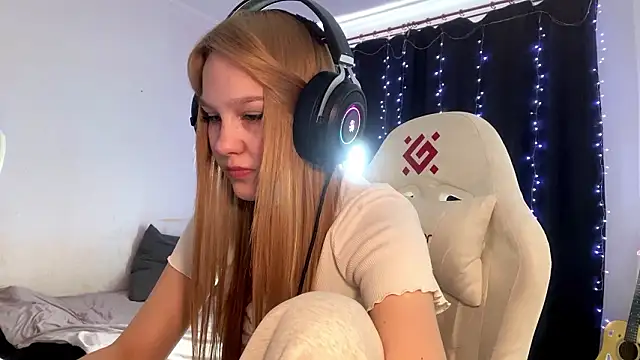 axin burnell online show from 02/25/26, 05:28