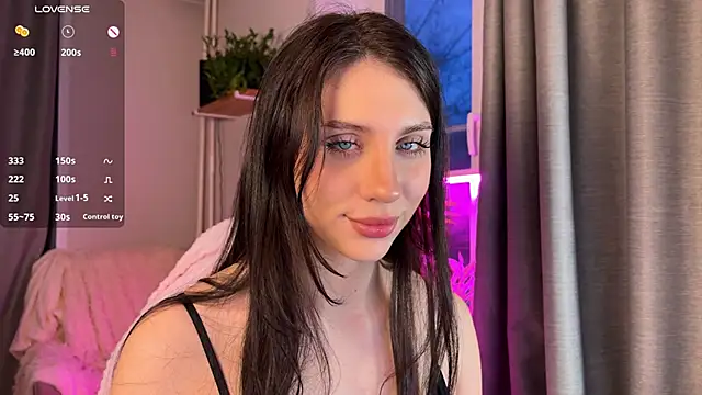 Snapshot of lunawho chatting on 03/06/26, 03:47 lunawho online show from 03/06/26, 03:47