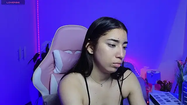 Sofiagomez777 online show from 02/20/26, 04:42