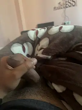 Snapshot of pradeep8704 chatting on 02/08/26, 04:38 pradeep8704 online show from 02/08/26, 04:38