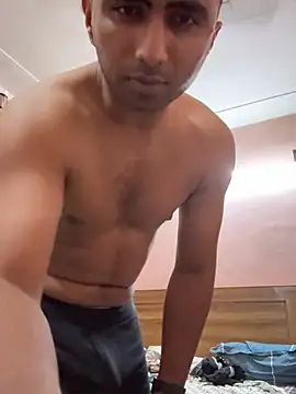 Snapshot of pradeep8704 chatting on 07/15/26, 03:39 pradeep8704 online show from 07/15/26, 03:39