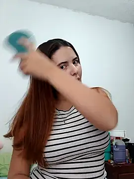 Snapshot of lyss_muller chatting on 03/16/26, 07:51 lyss muller online show from 03/16/26, 07:51