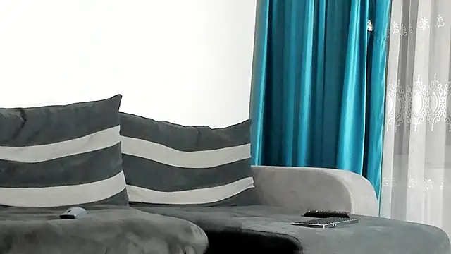 Snapshot of CindyTail chatting on 03/08/26, 08:34 CindyTail online show from 03/08/26, 08:34