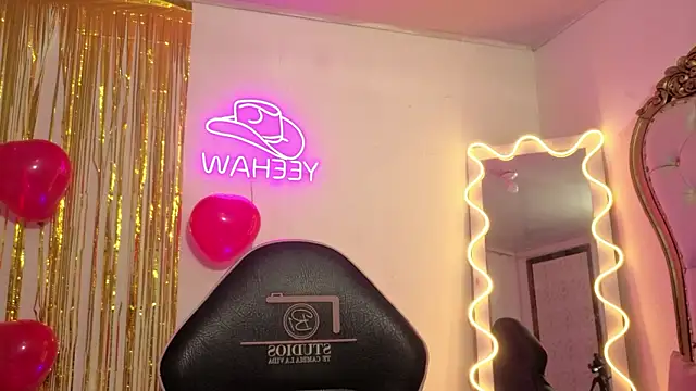 MILAH TAY online show from 02/17/26, 11:40