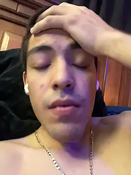 Snapshot of Tupapi696969q chatting on 04/10/26, 04:06 Tupapi696969q online show from 04/10/26, 04:06