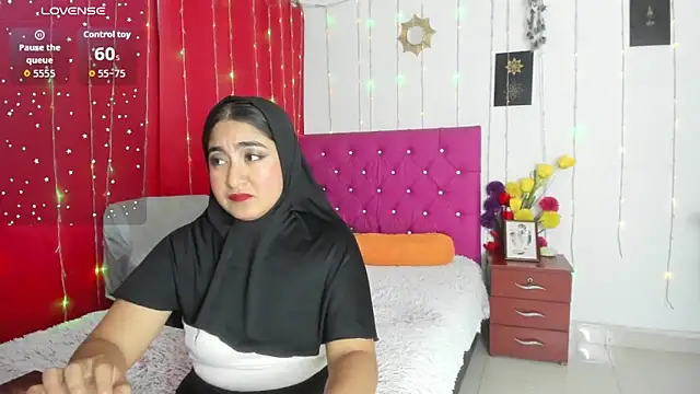 Snapshot of SamiraAwada chatting on 05/07/26, 07:30 SamiraAwada online show from 05/07/26, 07:30