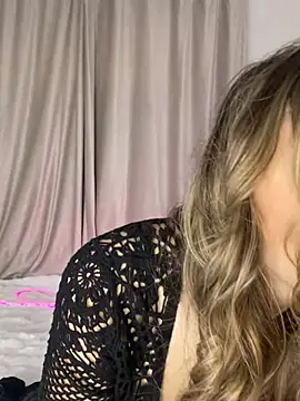 Alyxra online show from 02/09/26, 08:18