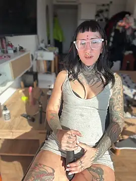 xsadtanas online show from 06/19/26, 05:39