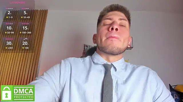 Snapshot of SebastianMaximoff_ chatting on 06/22/26, 07:11 SebastianMaximoff online show from 06/22/26, 07:11
