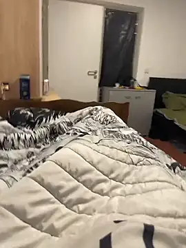 Snapshot of michaarMichaels chatting on 02/11/26, 06:24 michaarMichaels online show from 02/11/26, 06:24