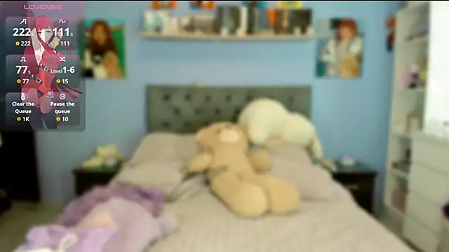 Snapshot of Crystal_X_ chatting on 07/25/26, 01:58 Crystal X online show from 07/25/26, 01:58