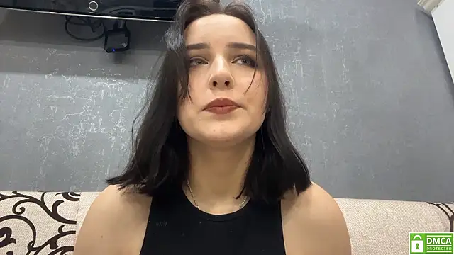 Snapshot of Sylynisem chatting on 02/03/26, 08:14 Sylynisem online show from 02/03/26, 08:14