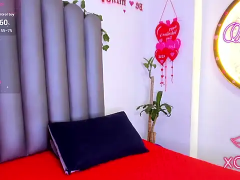 Snapshot of Miaa-Foxx chatting on 03/30/26, 07:48 Miaa-Foxx online show from 03/30/26, 07:48