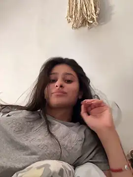 Snapshot of madison90 chatting on 02/22/26, 06:06 madison90 online show from 02/22/26, 06:06