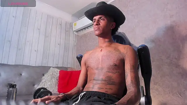 scarlettqueenx online show from 02/19/26, 08:16