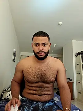 Snapshot of KLEYTON33 chatting on 02/25/26, 02:27 KLEYTON33 online show from 02/25/26, 02:27