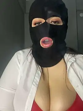 Snapshot of maryam-6 chatting on 03/08/26, 09:51 maryam-6 online show from 03/08/26, 09:51