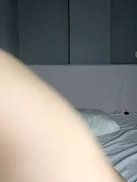 Snapshot of maryam-6 chatting on 04/15/26, 07:54 maryam-6 online show from 04/15/26, 07:54